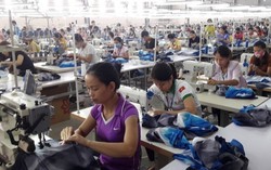 69% công nhân may mặc không đủ tiền trang trải nhu cầu sinh hoạt 
