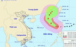 Bão Yutu giật cấp 14 ở Đông Bắc Biển Đông, biển động dữ dội
