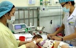Căn bệnh có thể khiến 50% trẻ mắc tàn phế suốt đời đang vào mùa