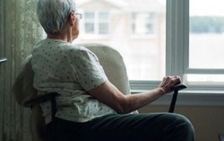 Món nợ của cụ ông tuổi 93