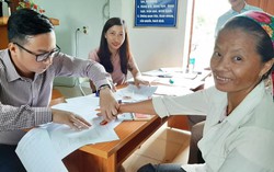 Nhập tịch cho cô dâu Lào ở biên giới Nghệ An: 'Sắp trở thành công dân Việt Nam rồi, mình vui lắm'
