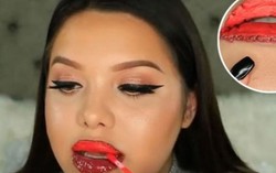Đôi môi dị thường vì … 100 lớp son