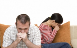 Vợ tuyên chiến không về quê ăn Tết