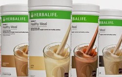 Lấy mẫu sản phẩm Herbalife kiểm nghiệm các chỉ tiêu an toàn