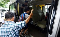Bị bỏ quên trên ô tô đưa đón 9 tiếng đồng hồ, bé 3 tuổi nhập viện khẩn cấp