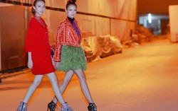 2 quán quân thời trang lần đầu đọ dáng