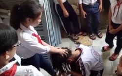 Học sinh đánh nhau: Đuổi học hay cảm hóa?