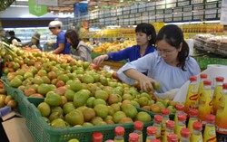 TP.HCM: Nhiều sản phẩm giảm giá đến 49% dịp lễ 2/9