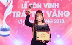 Doanh nhân Trần Thị Minh Hiền nhận giải thưởng 'Trái tim vàng vì cộng đồng'