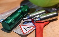 Người phụ nữ U50 tử vong vì hít quá nhiều khí cười