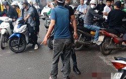 Hé lộ nguyên nhân vụ người đàn ông chém 2 cô gái ở cầu Dậu