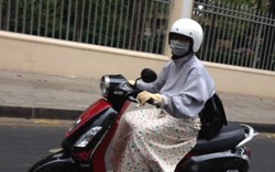'Soi' chỉ số UV để phòng vệ tia cực tím ngày nắng nóng