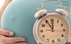 Bà bầu thức khuya dễ bị sảy thai