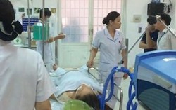 Nữ du khách bị sét đánh nguy kịch khi đang tắm biển