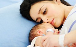 8 dấu hiệu cảnh báo trầm cảm sau sinh