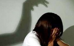 Lĩnh án 7 năm tù vì giở trò đồi bại với bé gái 6 tuổi