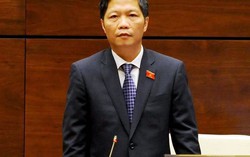 Bộ trưởng Công Thương xin lỗi vì dùng xe công đón người nhà ở sân bay