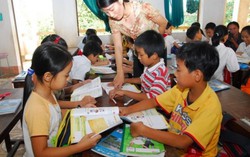 Học sinh tiểu học 'hụt hơi' khi lên cấp
