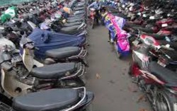 Cơ quan công quyền 'giữ xe miễn phí' cho dân