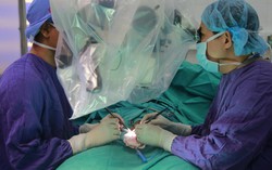 Phát hiện tình địch mới, vợ bé cắt phăng 'của quý' của người tình