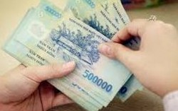 Các chủ doanh nghiệp đề nghị không tăng lương tối thiểu 