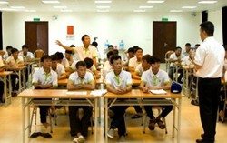 Thi tiếng Hàn đi lao động: 10 người lấy 1