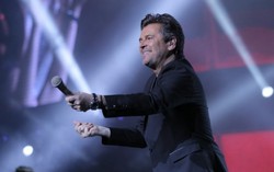 Khoảnh khắc Modern Talking khuấy động sân khấu Thủ đô