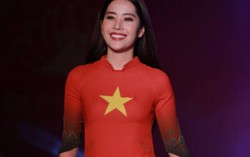 Hoa khôi Nam Em rạng rỡ với áo dài in hình quốc kỳ