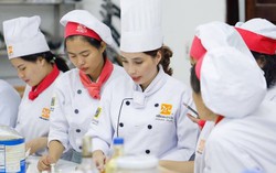 Khóa học làm món Tết online 'hút' chị em công sở 
