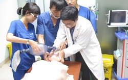 Ranh giới sinh tử trong mắt bác sĩ hồi sức cấp cứu