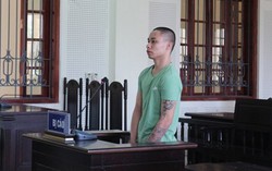 Nước mắt cay đắng của người mẹ 2 lần theo con ra tòa