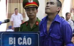 Sát thủ nhận án tử khóc khi gặp vợ con