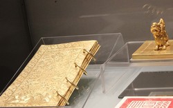 Độc đáo kim sách - kim ấn triều Nguyễn