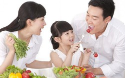 Tạo thói quen ăn uống lành mạnh cho con ngay từ nhỏ
