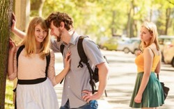 Bạn trai quen thêm bạn gái khác vì muốn ‘sống thật’ với chính mình