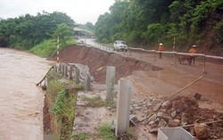 12 người chết và mất tích do mưa, lũ sau bão số 4