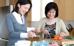 Chỉ đến Tết mới có dịp về bên mẹ