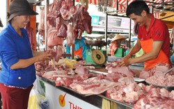 Đẩy nhanh giảm giá một số mặt hàng thiết yếu