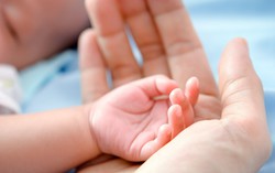 9 năm, 5 lần thực hiện kỹ thuật hỗ trợ sinh sản mới có được con