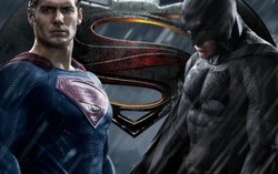 Henry Cavillt tập gym gấp đôi vì muốn đánh bại Ben Affleck 