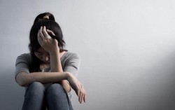 'Đừng chống lại cơn trầm cảm, bởi càng chống thì nó càng phản lại'