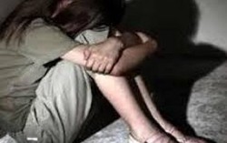 Cựu trung tá công an bị khởi tố về tội Giao cấu với nữ sinh 14 tuổi