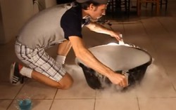 Bong bóng khổng lồ bằng đá khô và Glycerin