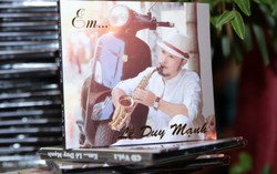 Lê Duy Mạnh đưa nhạc jazz vào album tình khúc đầu tay