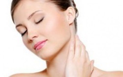 Chăm sóc vùng da cổ