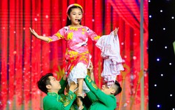 Cô bé Ê Đê Y Bình ở nhà thuê, mướn xe đi thi Sao nối ngôi nhí