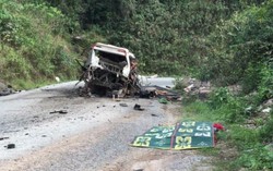 Nổ xe khách trên đất Lào, 9 người Việt tử vong