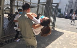 Quảng Ninh: Nhiều nữ công nhân nhập viện cấp cứu do hít phải khí lạ