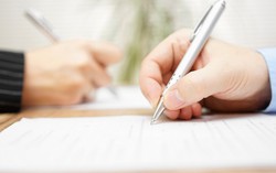 Chồng ngoại tình đòi đơn phương ly hôn, tòa án có chấp nhận?