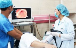 Đừng nhầm lẫn giữa bệnh trĩ và dấu hiệu ung thư đại trực tràng